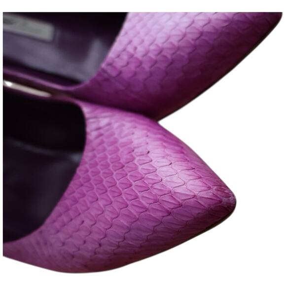 Brian Atwood Fuschia Purple Besame Snake Skin Pumps 38.5 - Picture 14 of 15